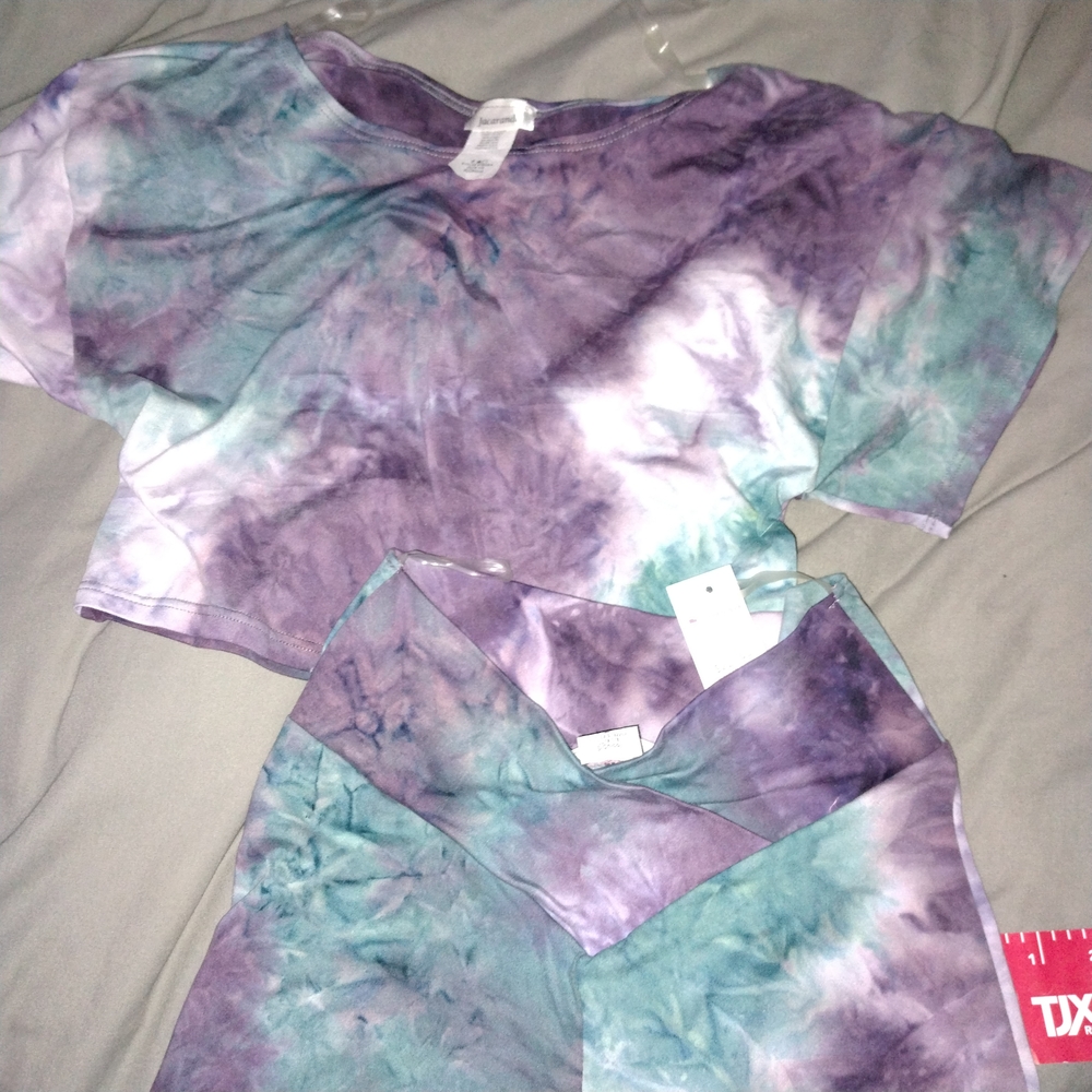Boutique 9 Purple and Blue Tie-Dye Bike Shorts